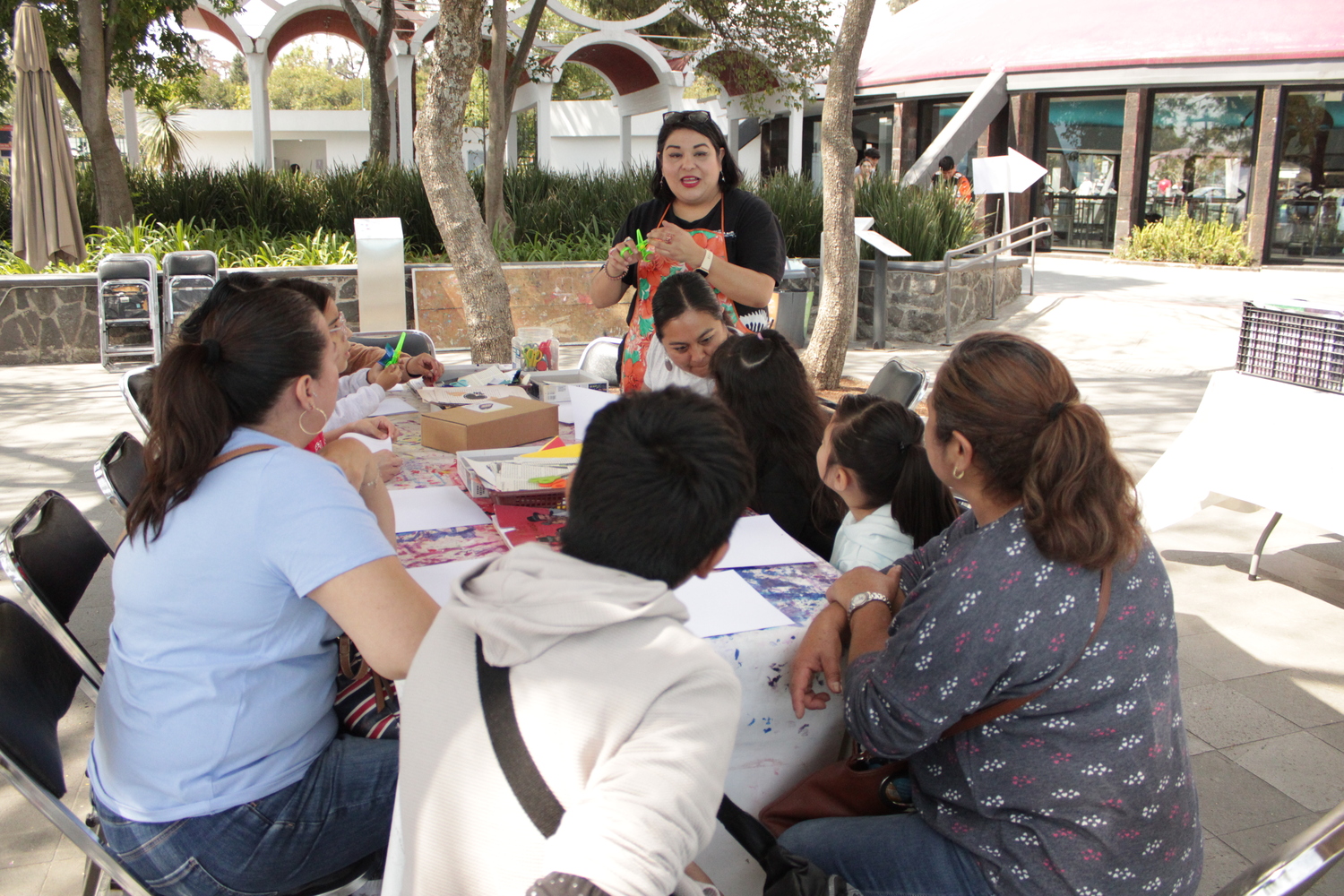 Talleres plazoleta.jpg